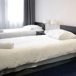 Baza Hotelowa Nowe Horyzonty Kompleks wypoczynkowy