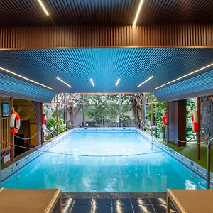 https://royal-hotel-saigon.hotelsvungtau.com