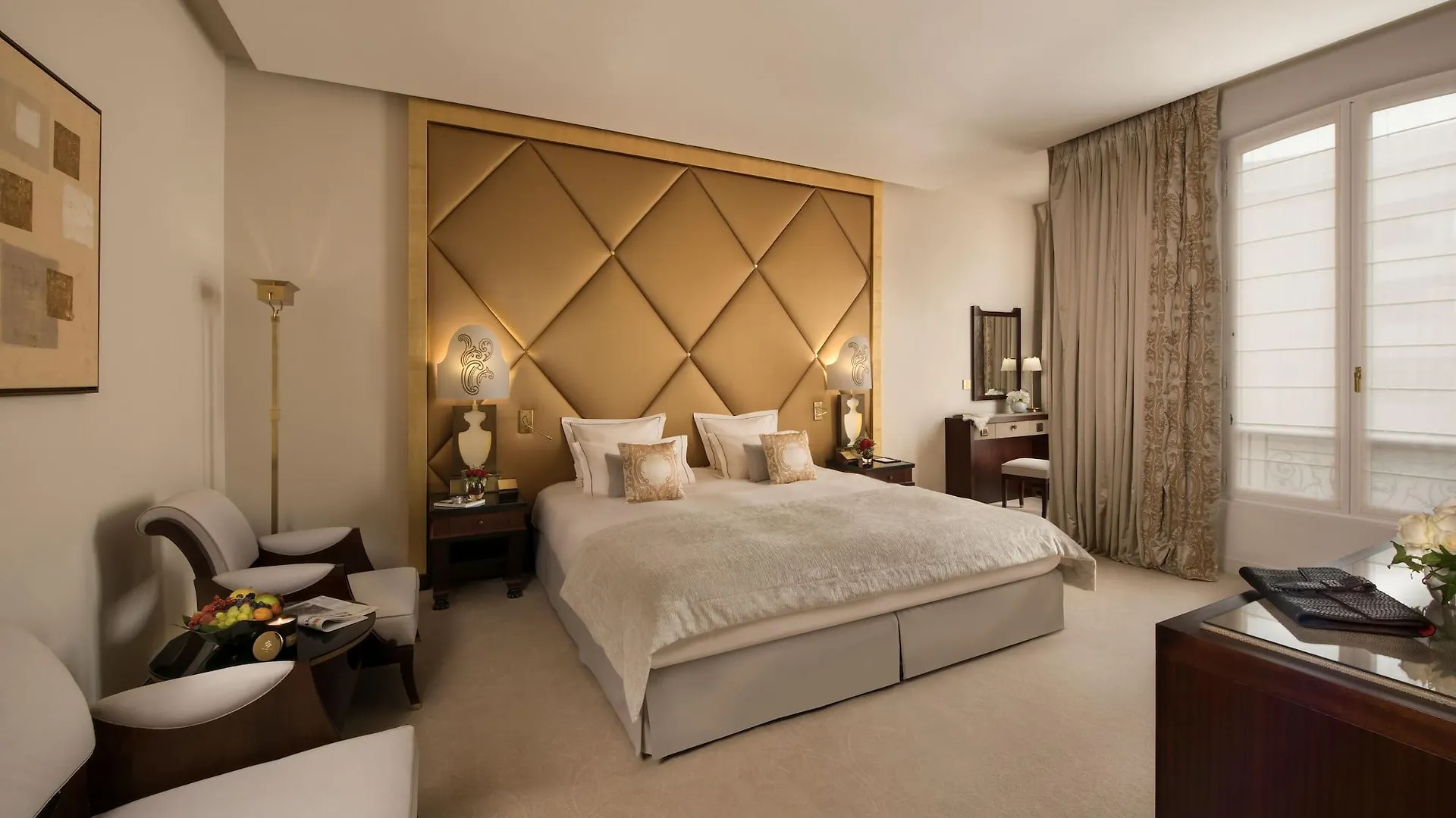 Hotel Barriere Fouquet'S Paris 5*,