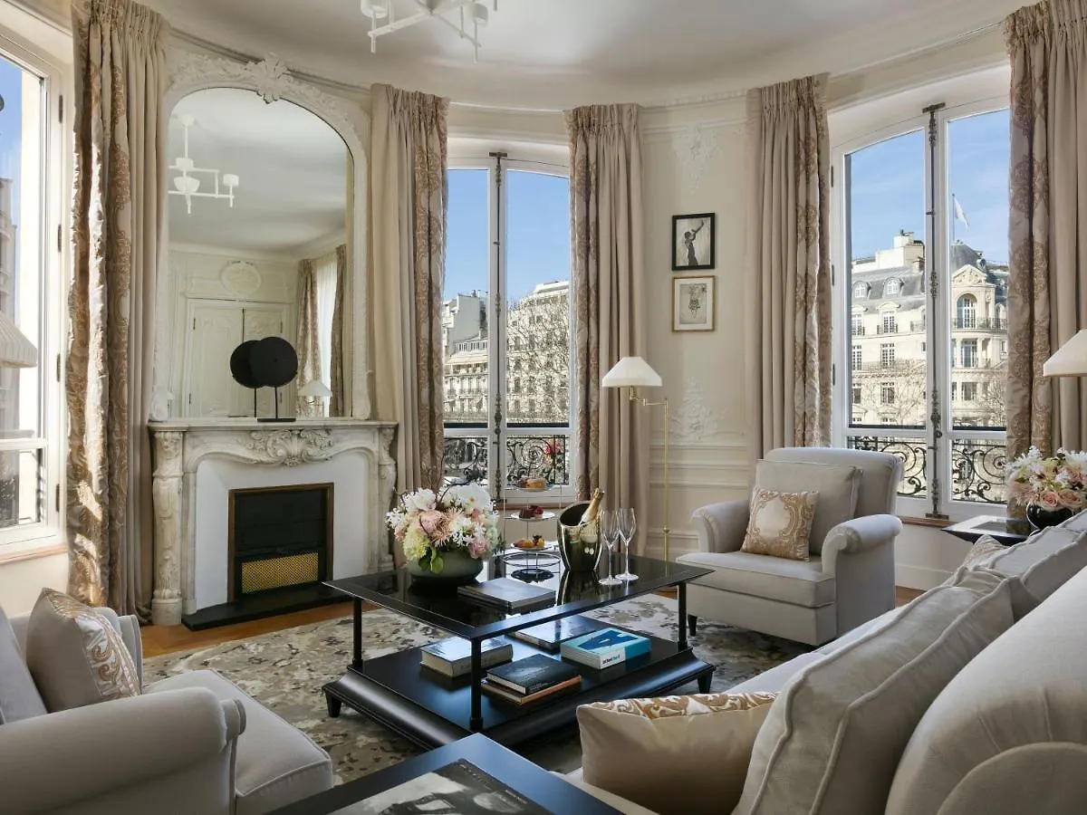 *****  Hotel Barriere Fouquet'S Paris France