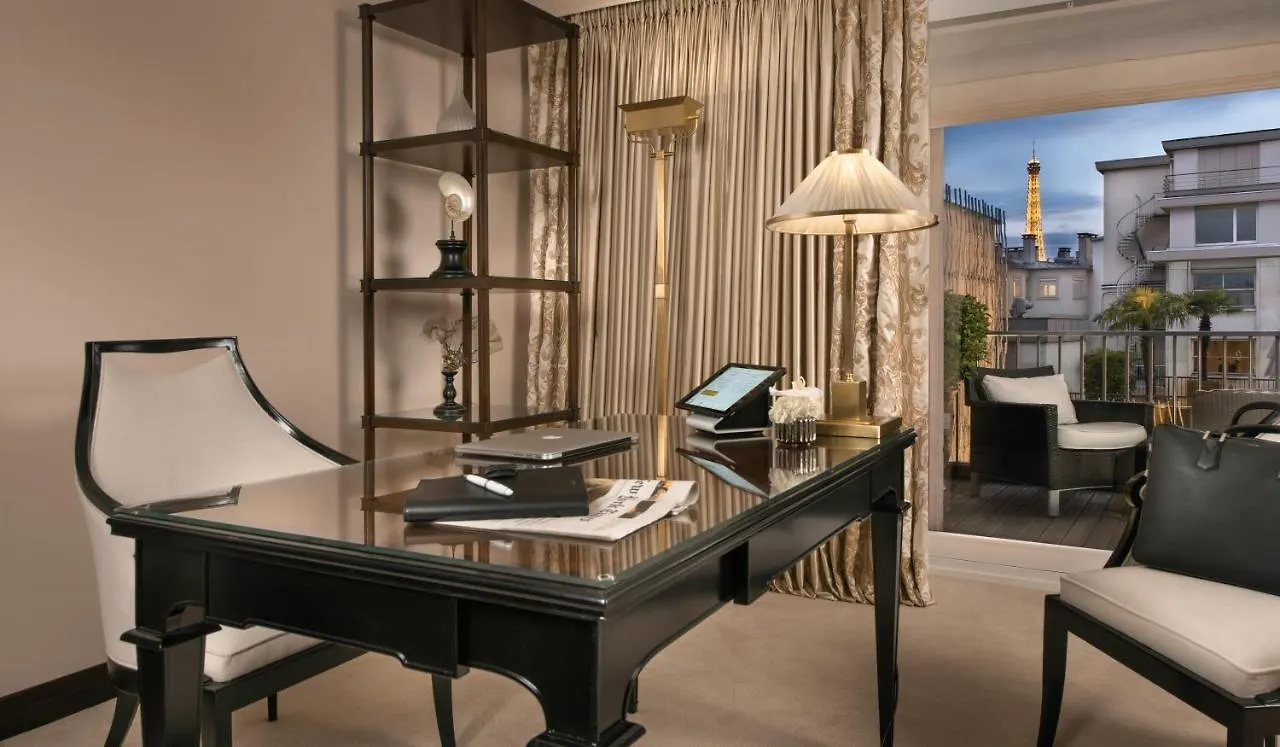 Hotel Barriere Fouquet'S Paris