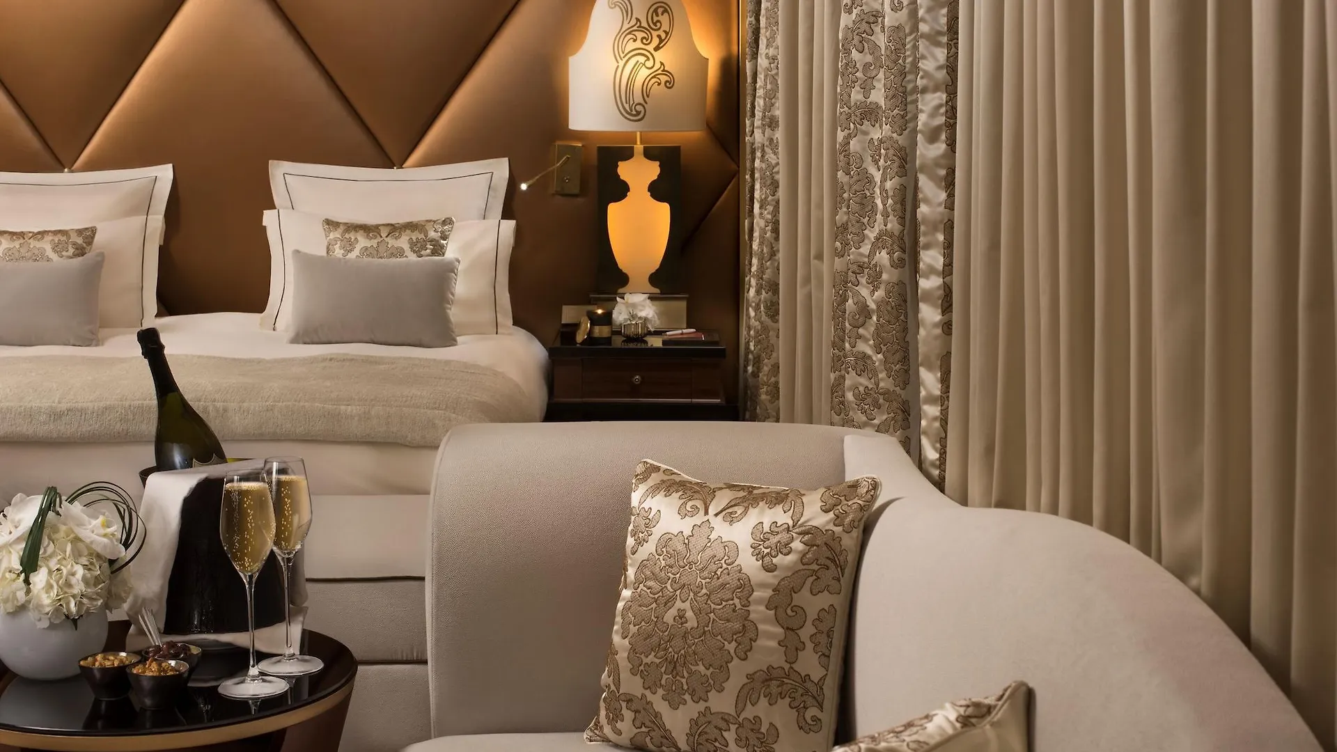 Hotel Barriere Fouquet'S Paris