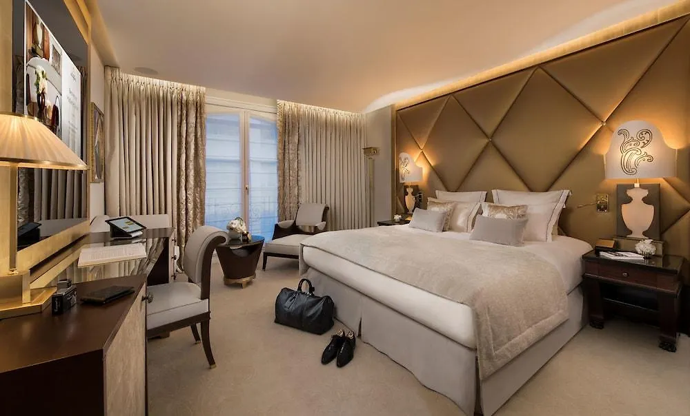 Hotel Barriere Fouquet'S Paris