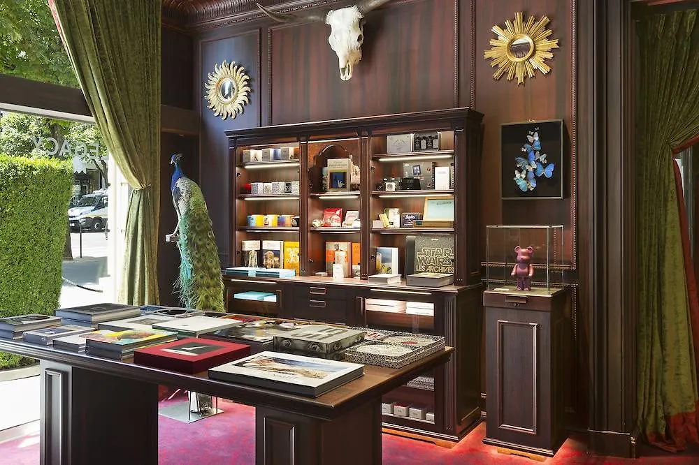 Hotel Barriere Fouquet'S Paris