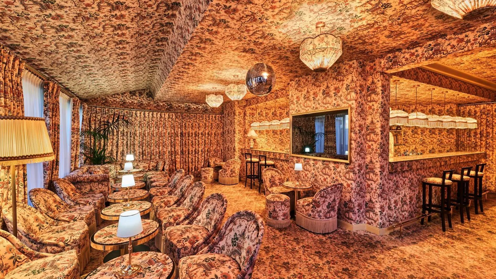 Hotel Barriere Fouquet'S Paris 5*,  France