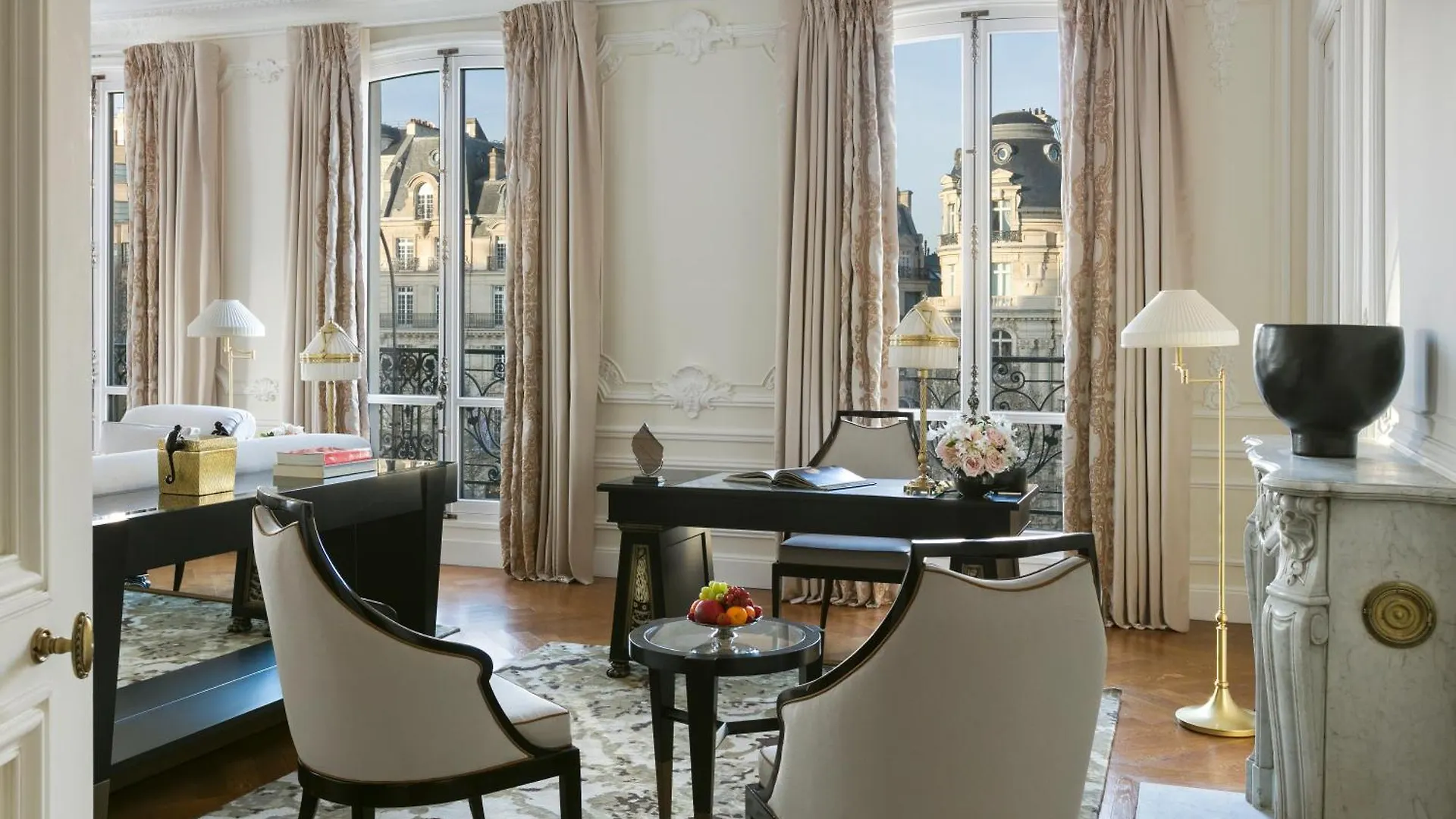 Hotel Barriere Fouquet'S Paris 5*,