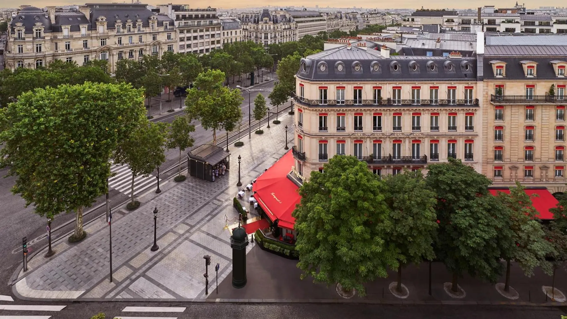Hotel Barriere Fouquet'S Paris