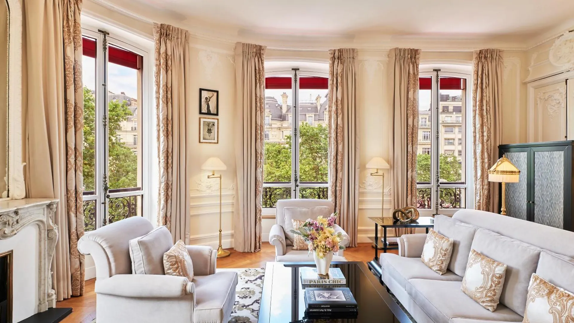 Hotel Barriere Fouquet'S Paris 5*,