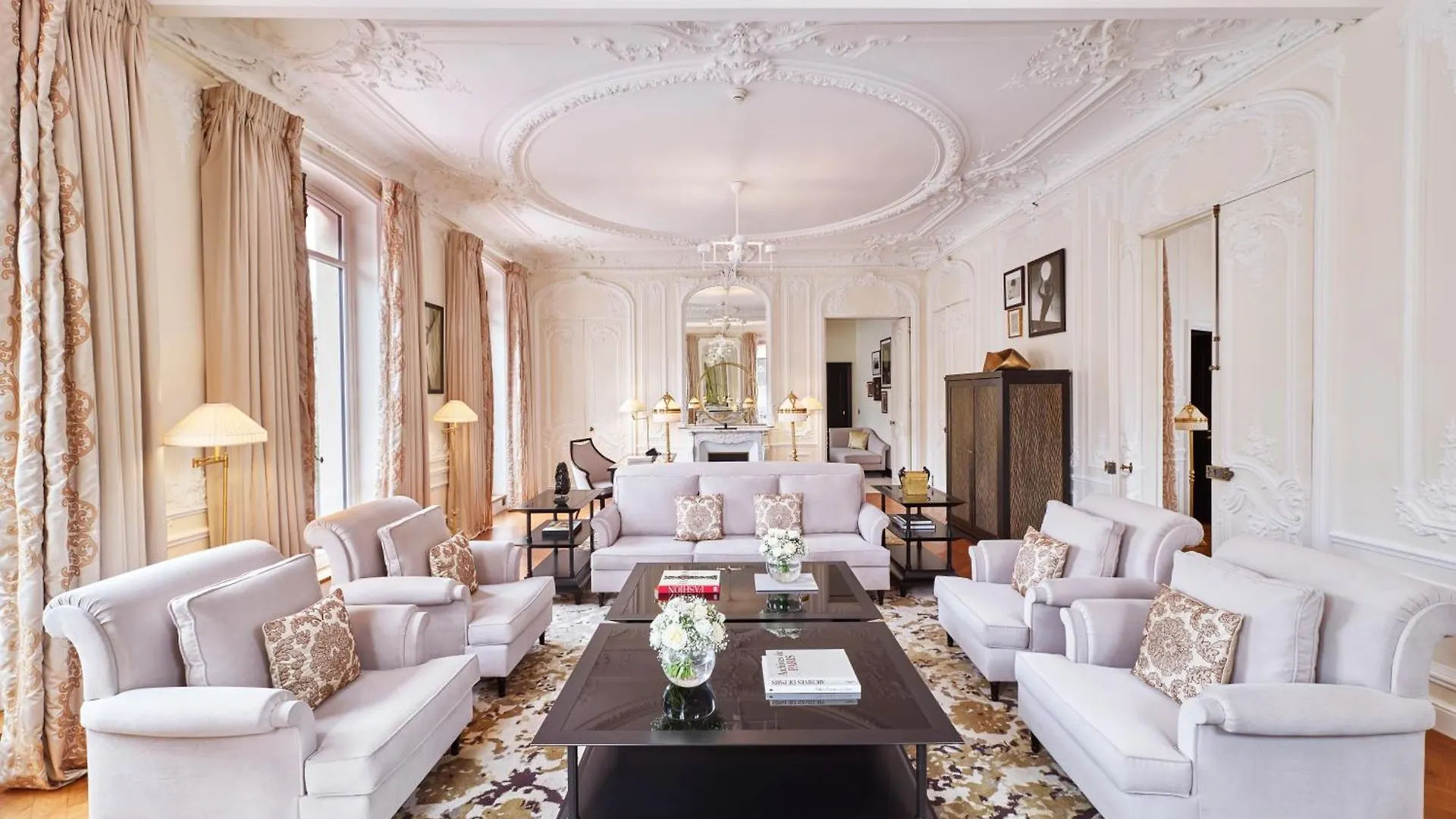 Hotel Barriere Fouquet'S Paris