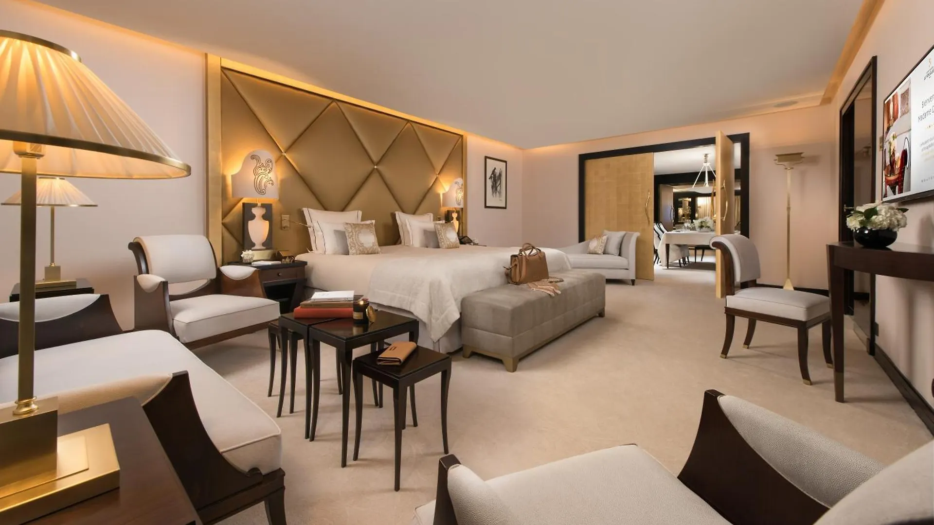 Hotel Barriere Fouquet'S Paris 5*,