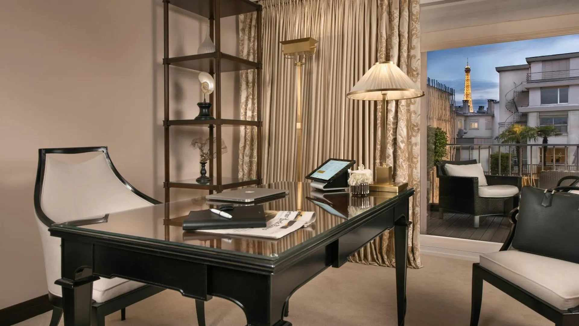 Hotel Barriere Fouquet'S Paris