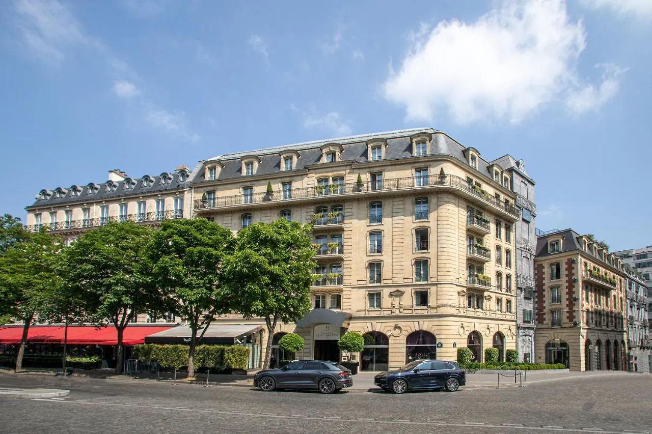 Hotel Barriere Fouquet\'S Paris location