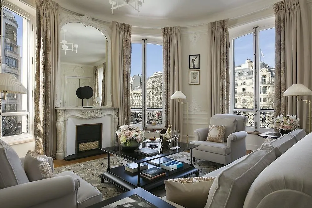 Hotel Barriere Fouquet'S Paris